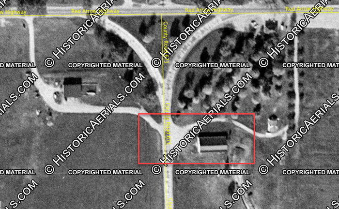 Teapot Dome Roller Rink (DiJauncos Restaurant) - 1955 Aerial (newer photo)